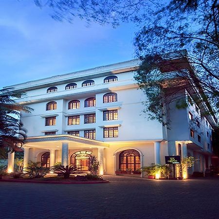 Hotel The The Grand Magrath Бангалор Екстериор снимка