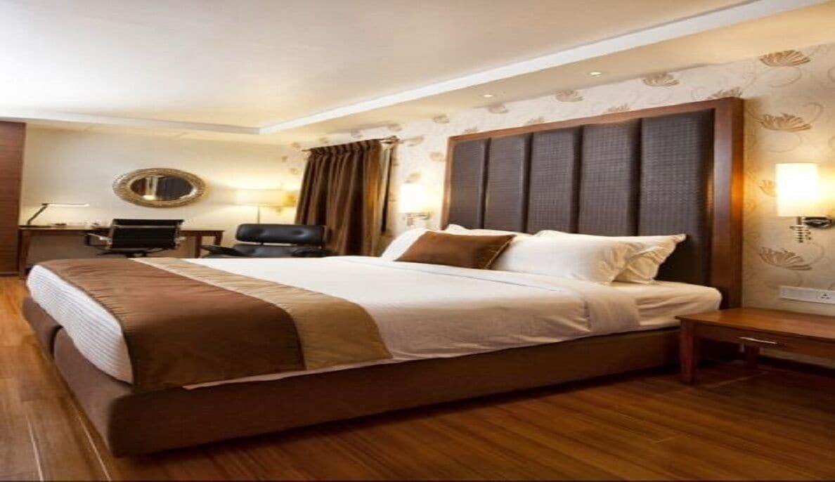 Hotel The The Grand Magrath Бангалор Екстериор снимка
